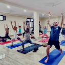  learn yoga ttc in rishikesh